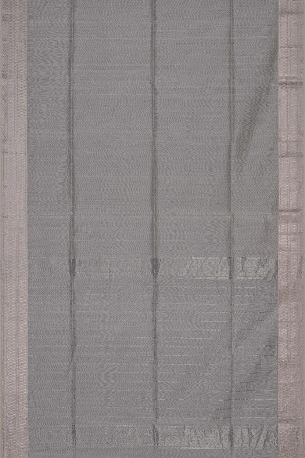 Image of White Maheshwari Silk Cotton Saree