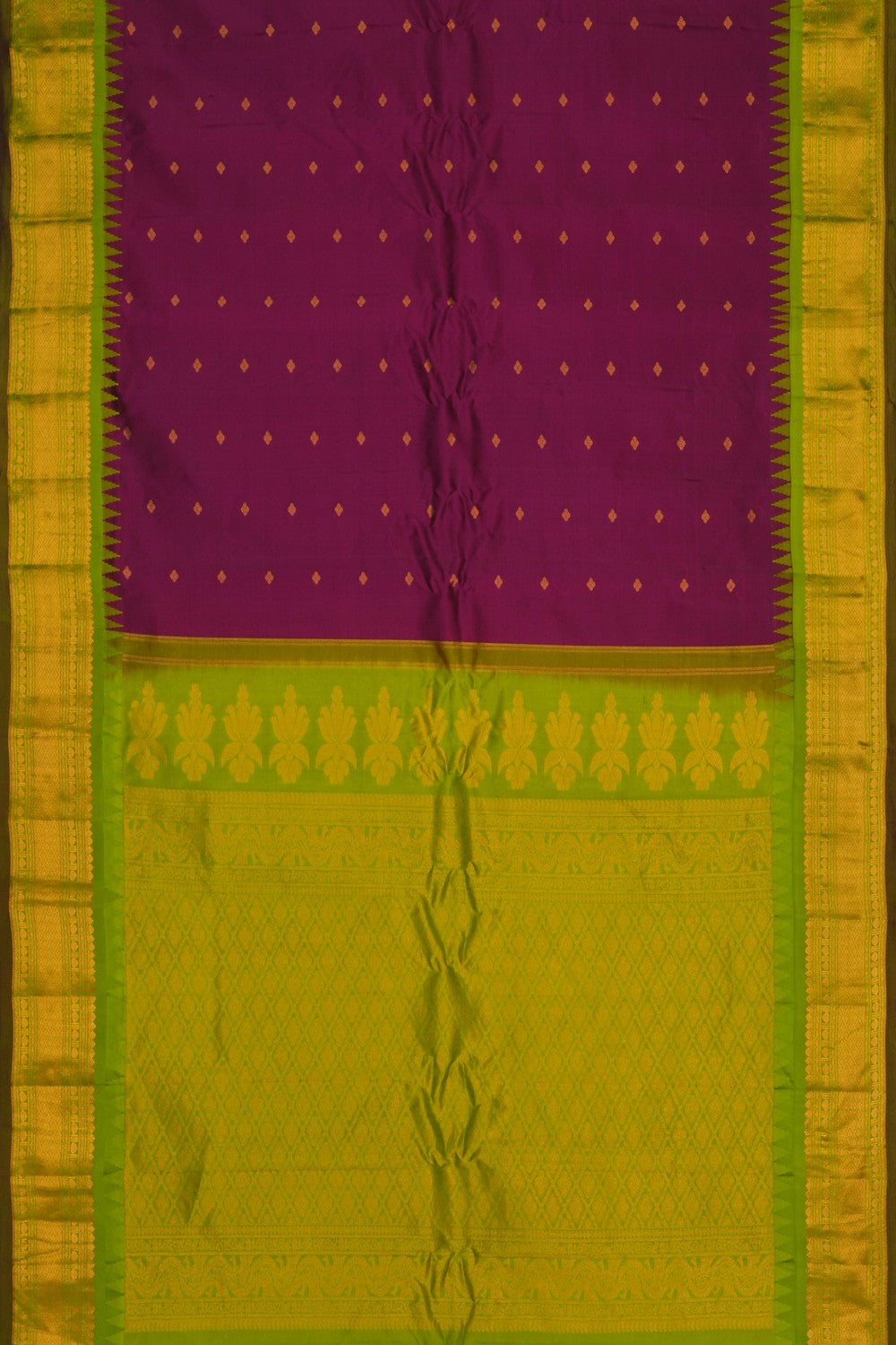 Image of Gadwal Silk Magenta Saree