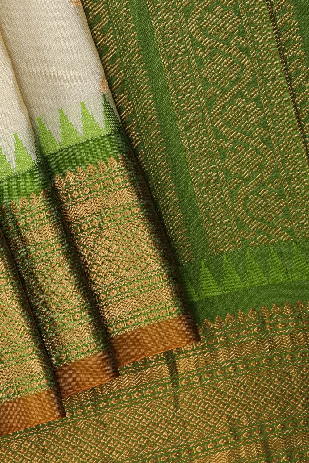 Image of Cream Gadwal Silk Saree