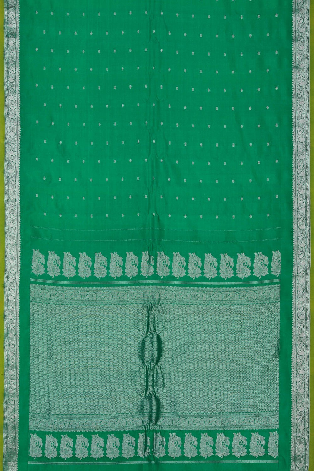 Image of Green Gadwal Silk Saree