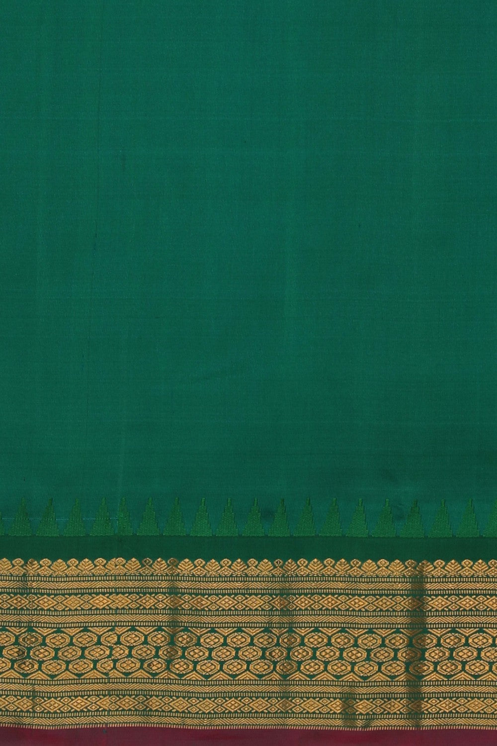 Image of Lavender Purple Gadwal Silk Saree