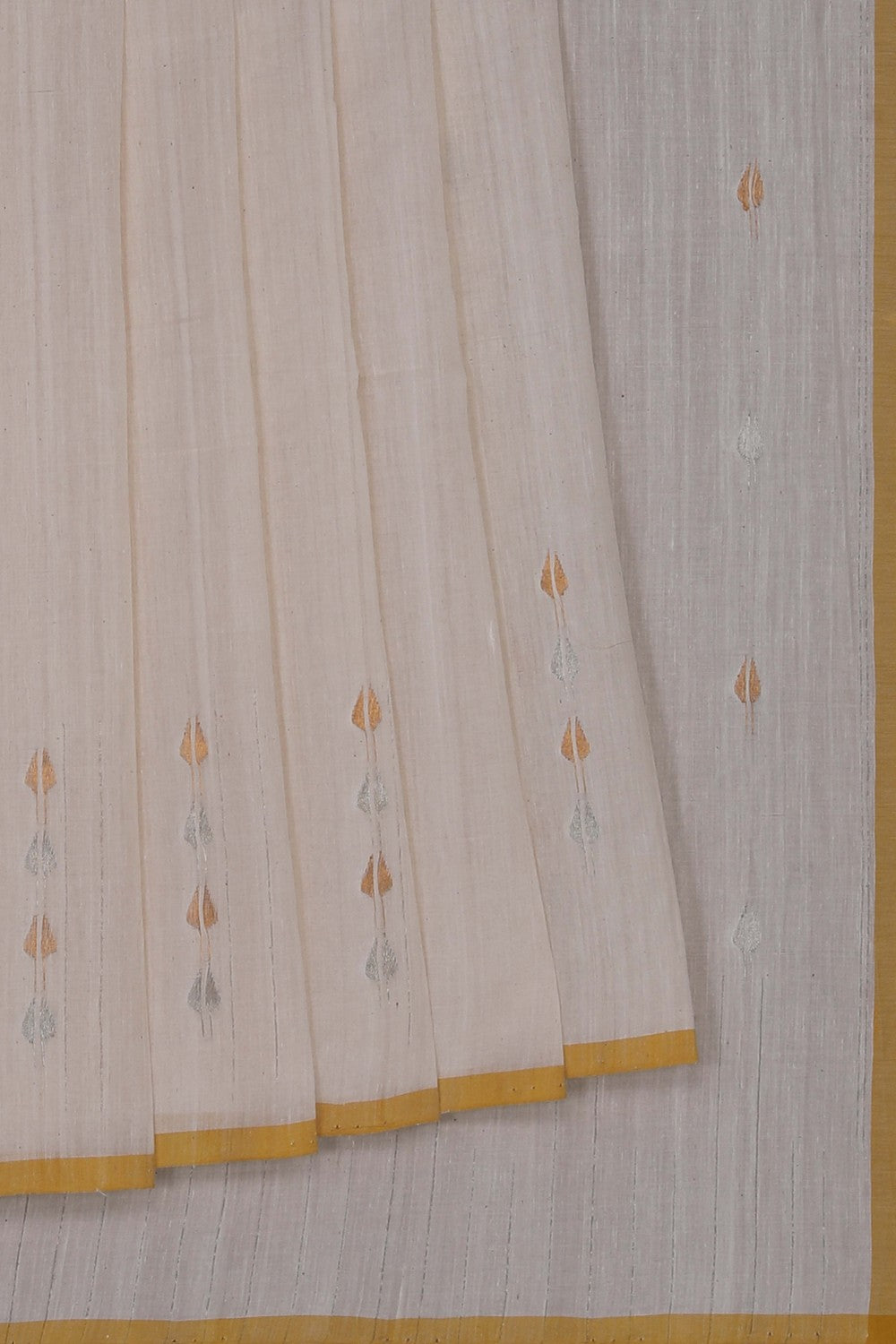 Image of Off-White Uppada Cotton Saree