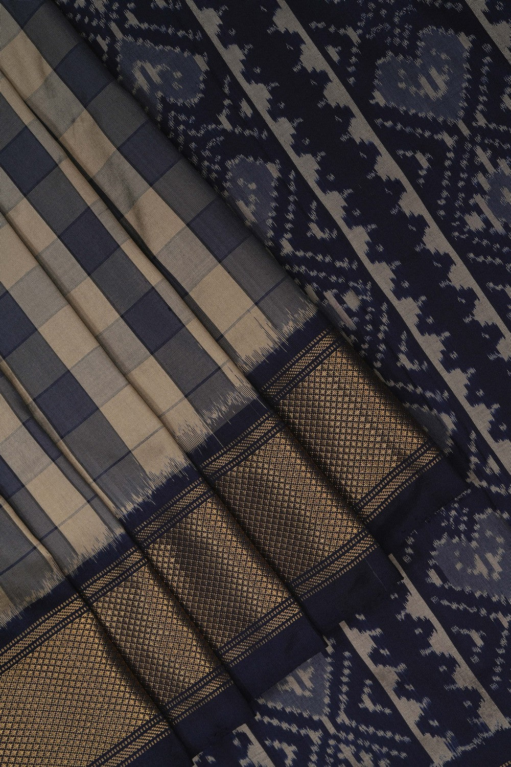 Image of Beige Pochampally Silk Saree
