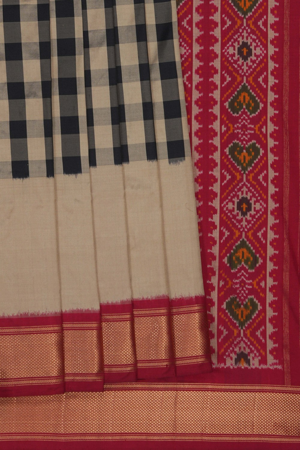 Image of Beige Pochampally Silk Saree
