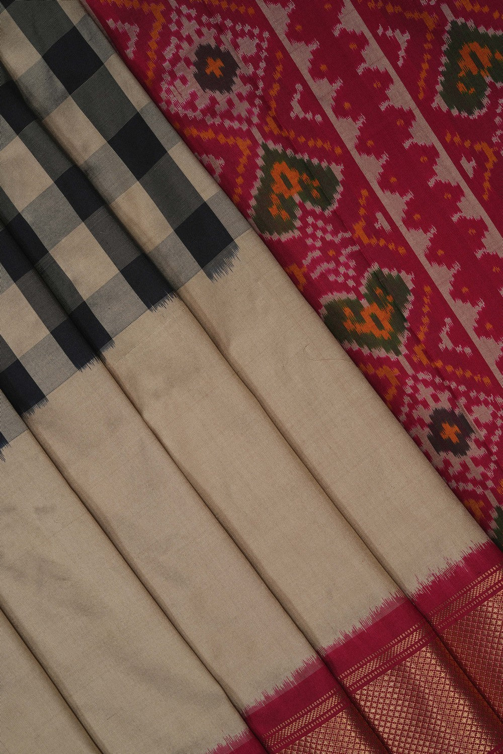 Image of Beige Pochampally Silk Saree