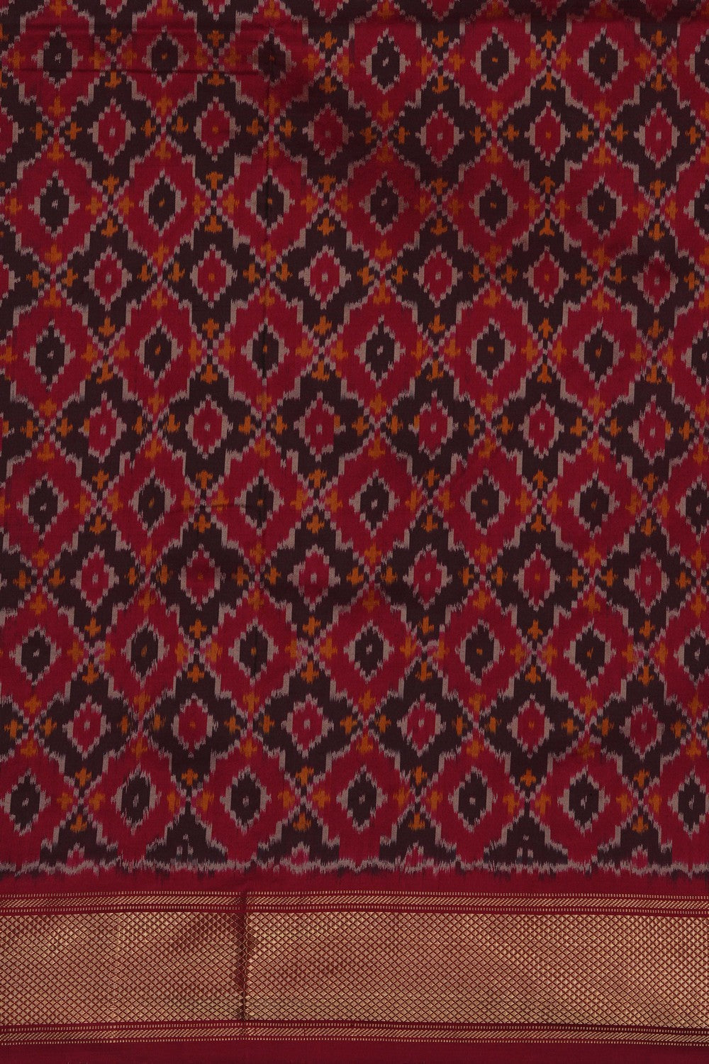 Image of Beige Pochampally Silk Saree