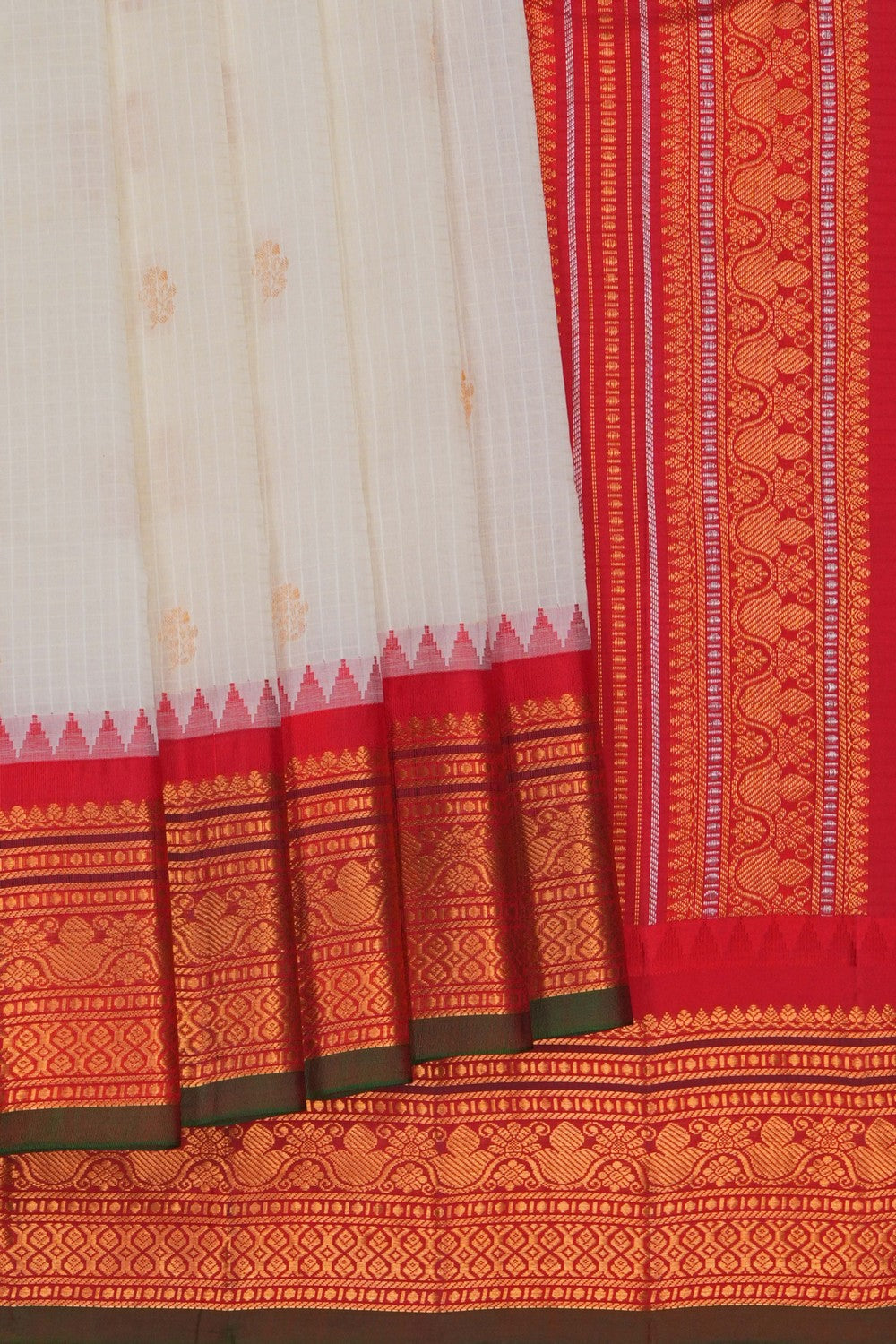 Image of White Gadwal Silk Cotton Saree