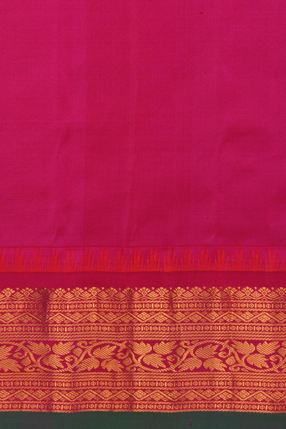 Image of Gadwal Silk Green Saree