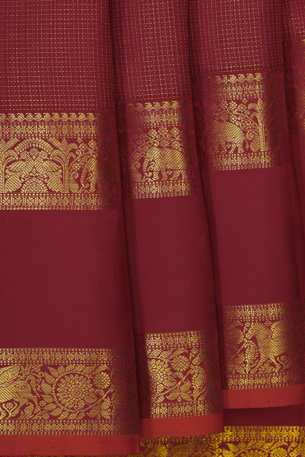 Image of Gadwal Silk Red Saree