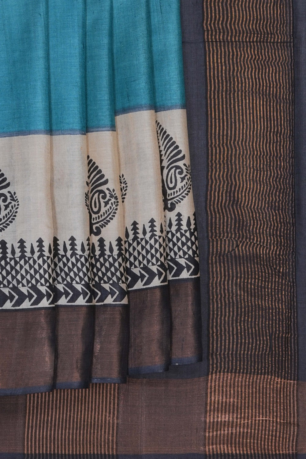Image of A Beautiful Desi Tussar Printed Saree
