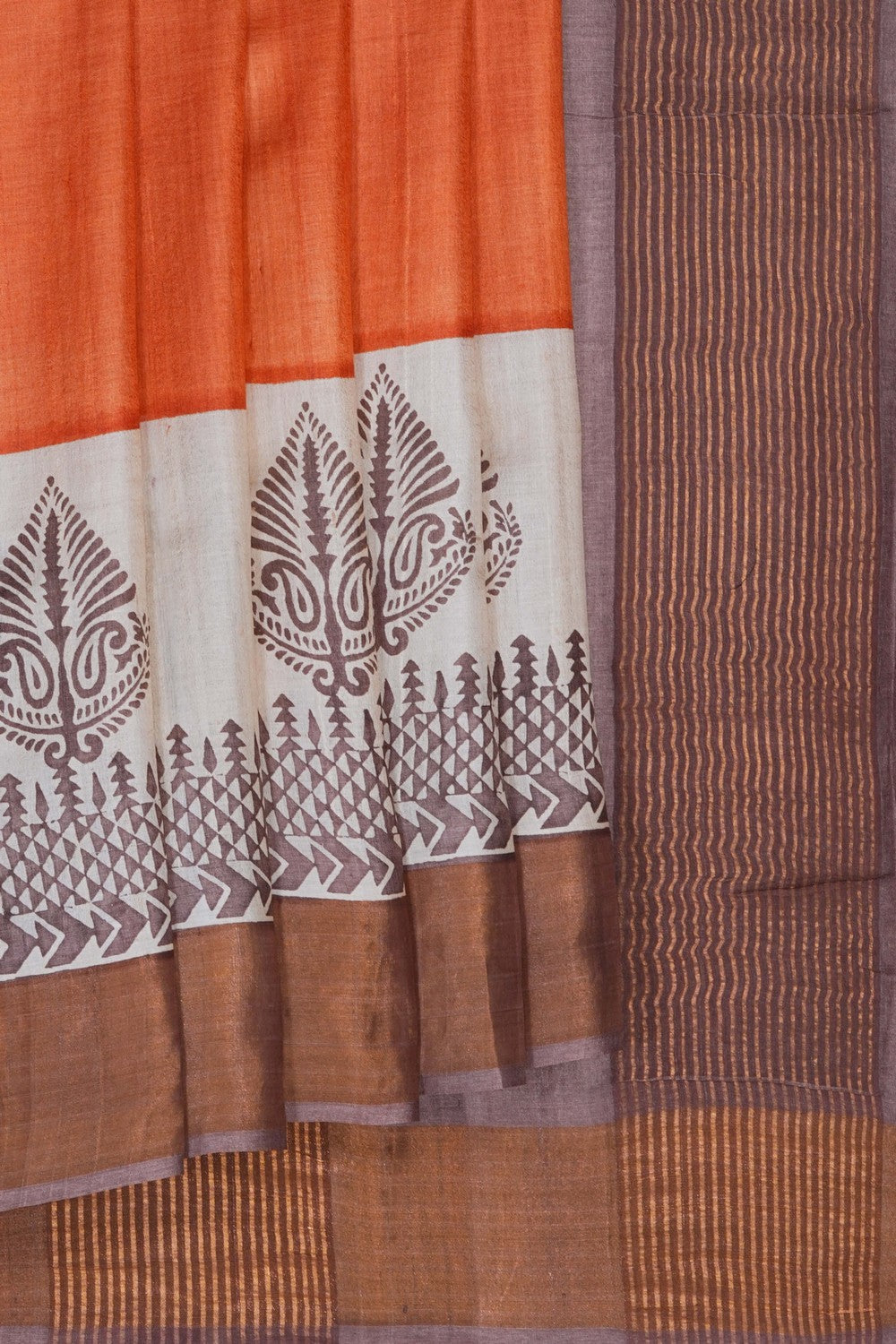 Image of A Beautiful Desi Tussar Printed Saree