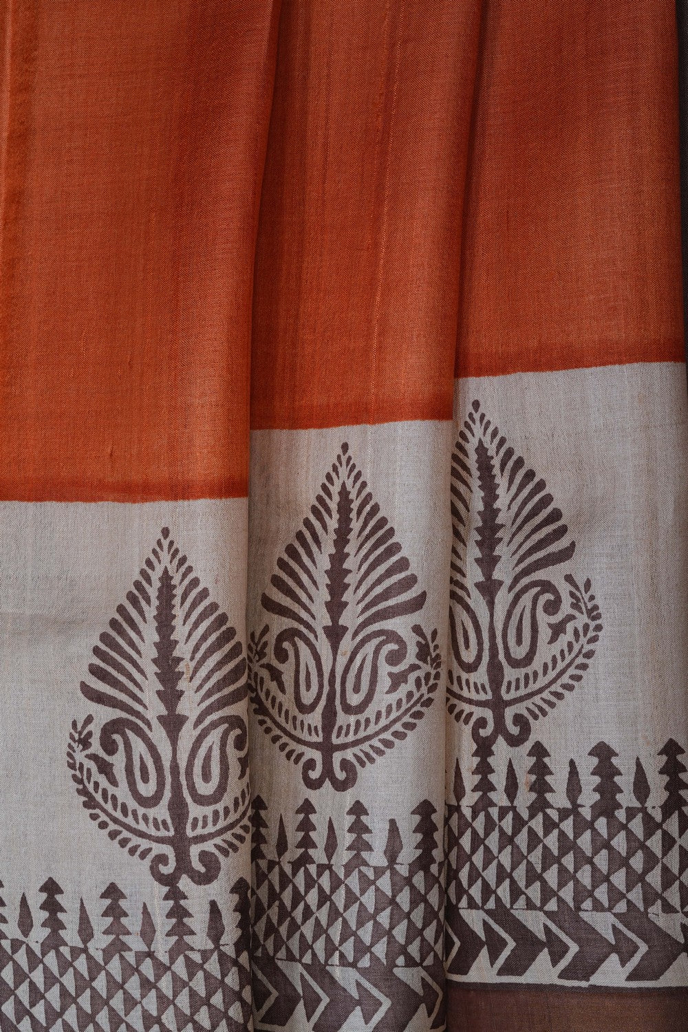Image of A Beautiful Desi Tussar Printed Saree