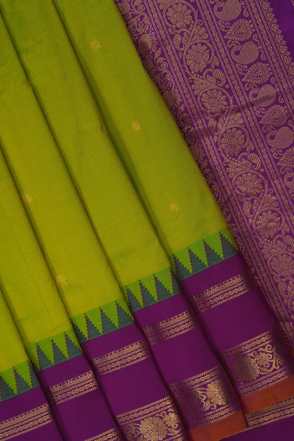Image of Narayanpet Silk Green Saree