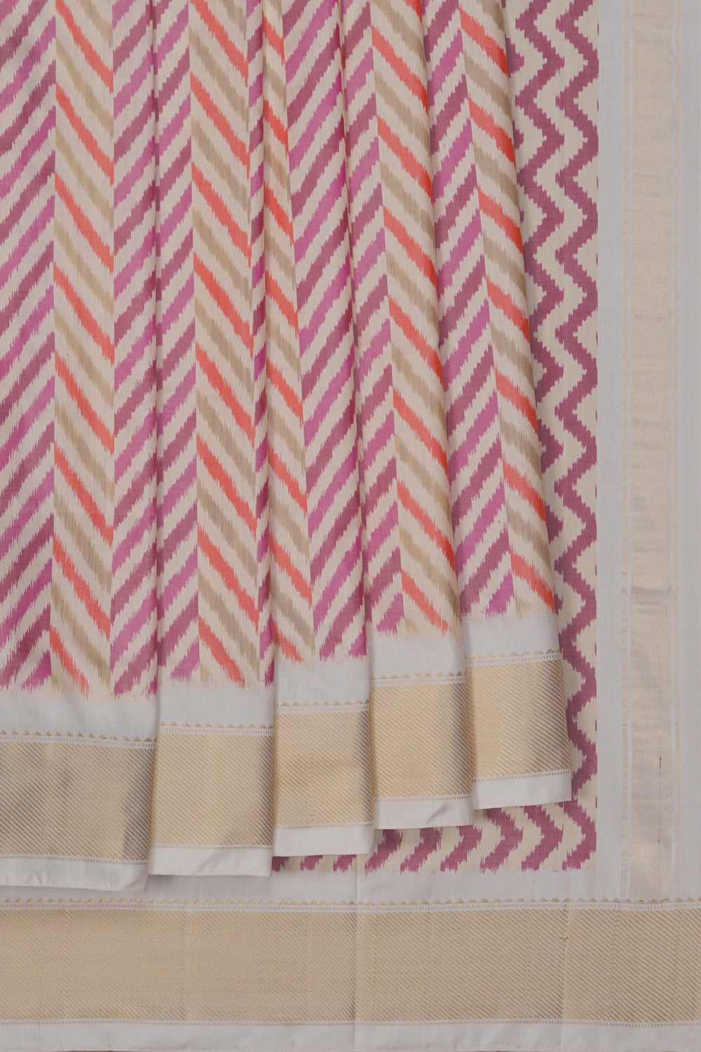 Image of White Pochampally Silk Saree