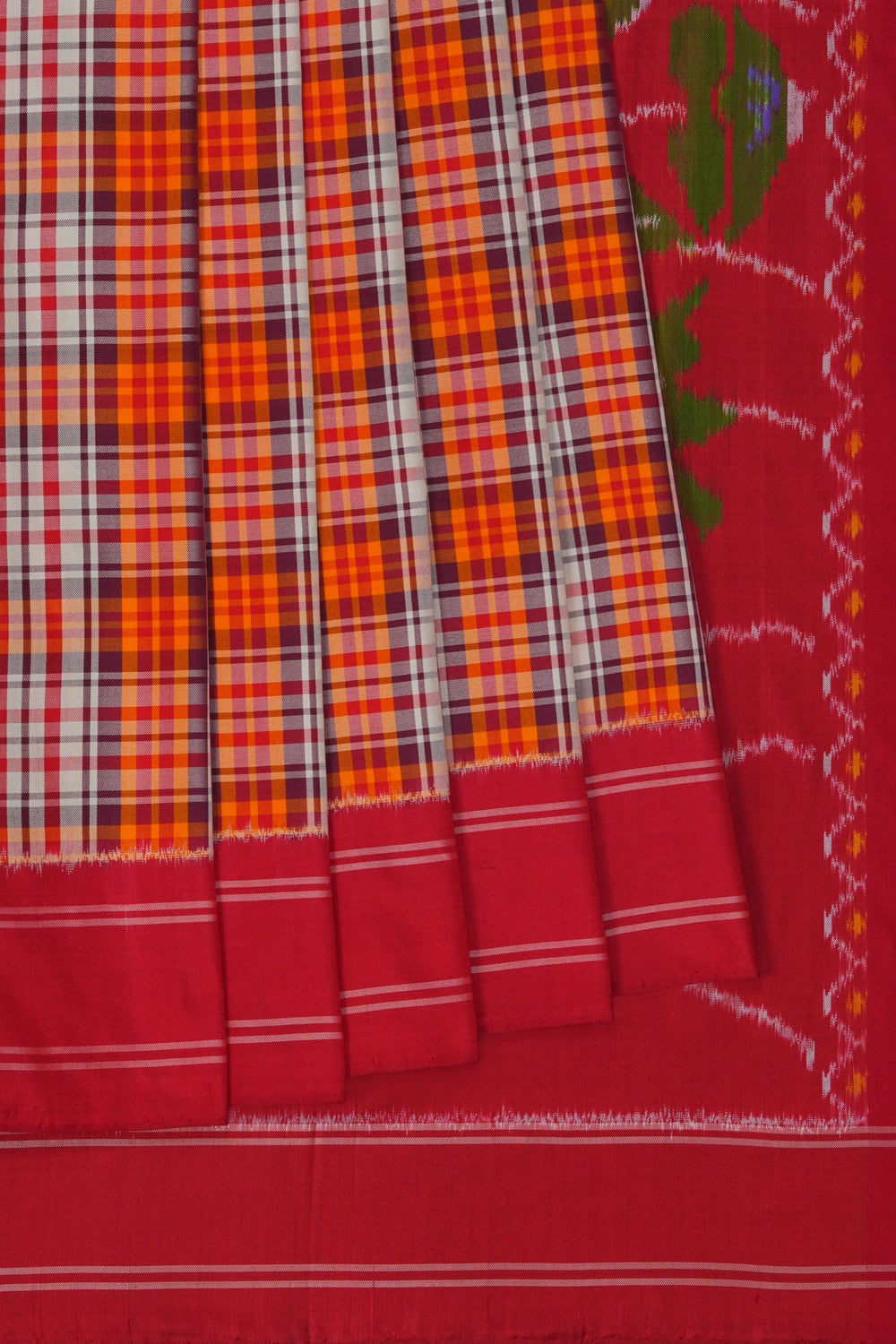 Image of A Check Pattern Pochampally Silk Saree