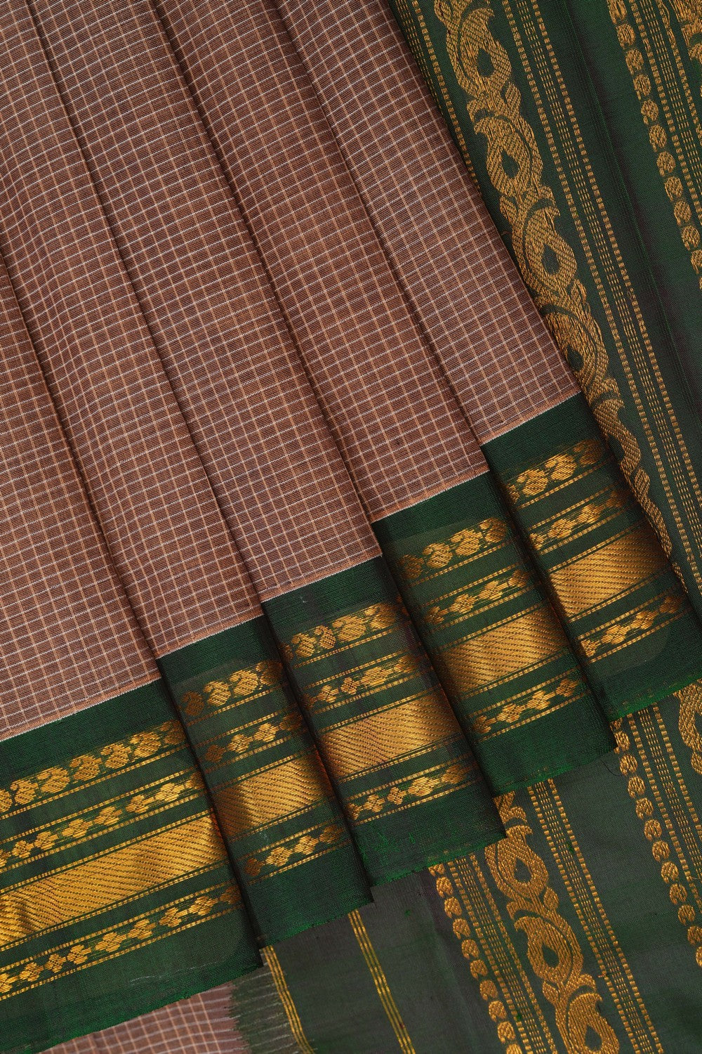 Image of Gadwal Cotton Beige Saree