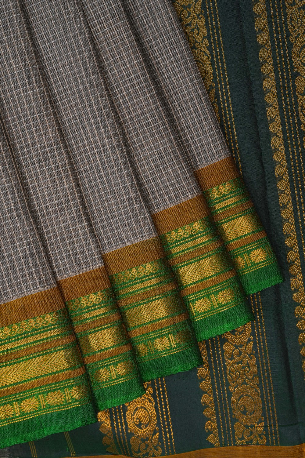 Image of Gadwal Cotton Grey Saree