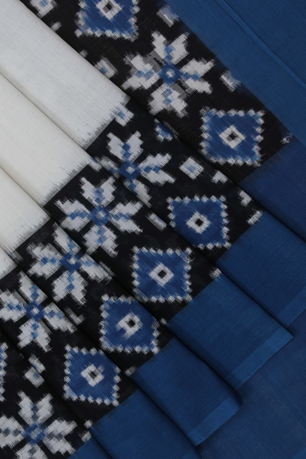 Image of Pochampally Ikat Cotton Saree