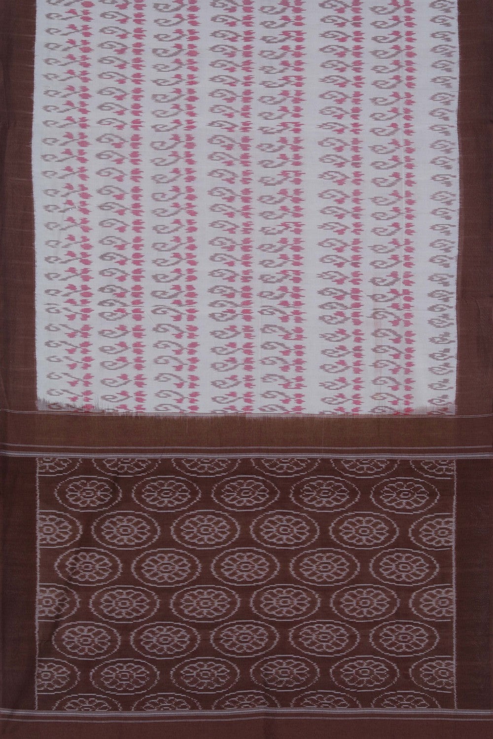 Image of Pochampally Ikat Cotton Off-White Saree