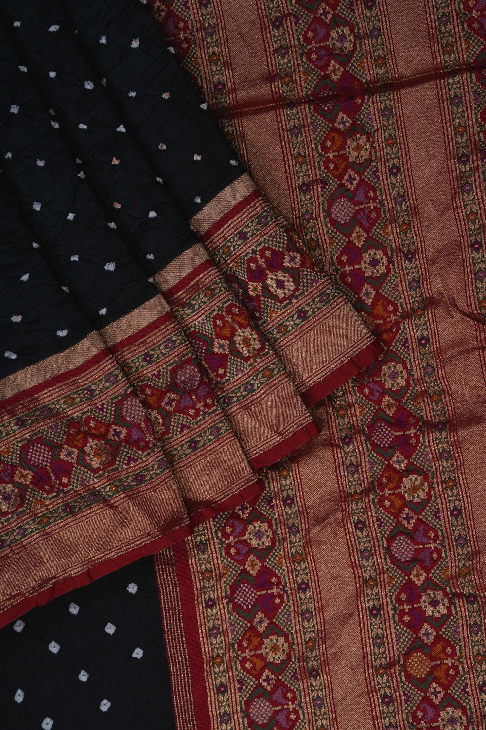 Image of A Fusion Bandhani Saree