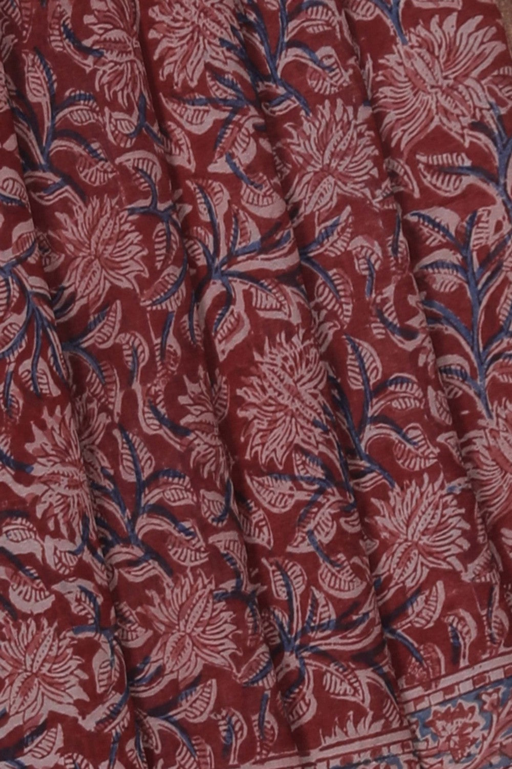 Image of Mangalgiri Silk Red Saree