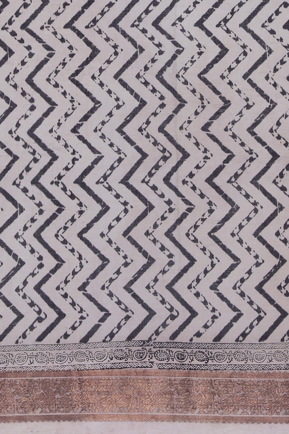 Image of Mangalgiri Silk Beige Saree