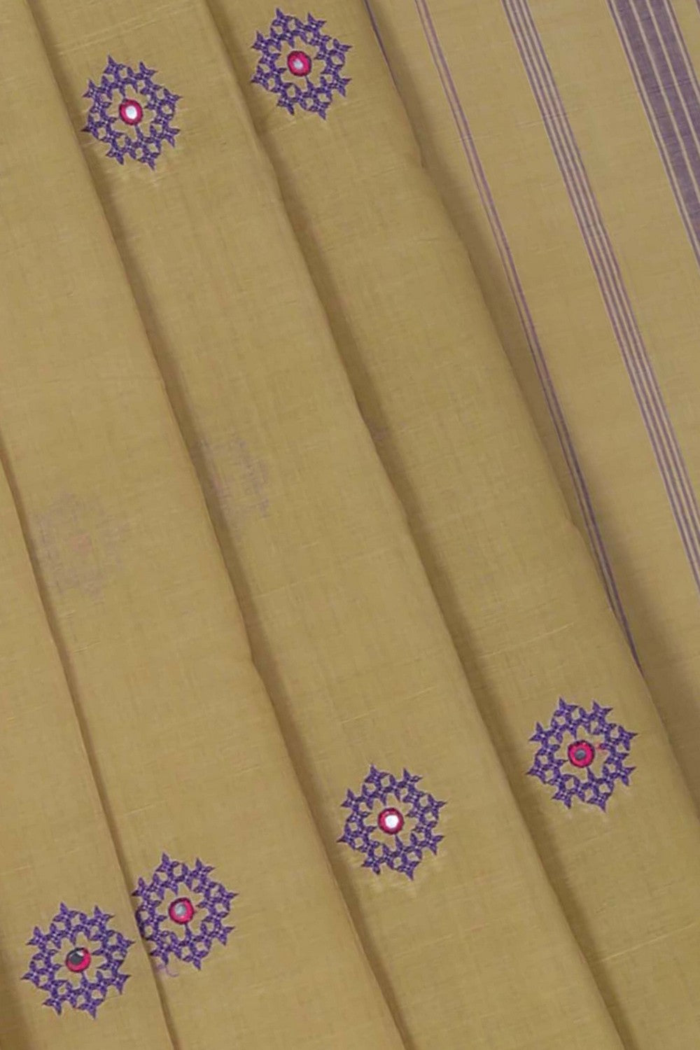 Image of Kutch Work Mangalgiri Cotton Saree