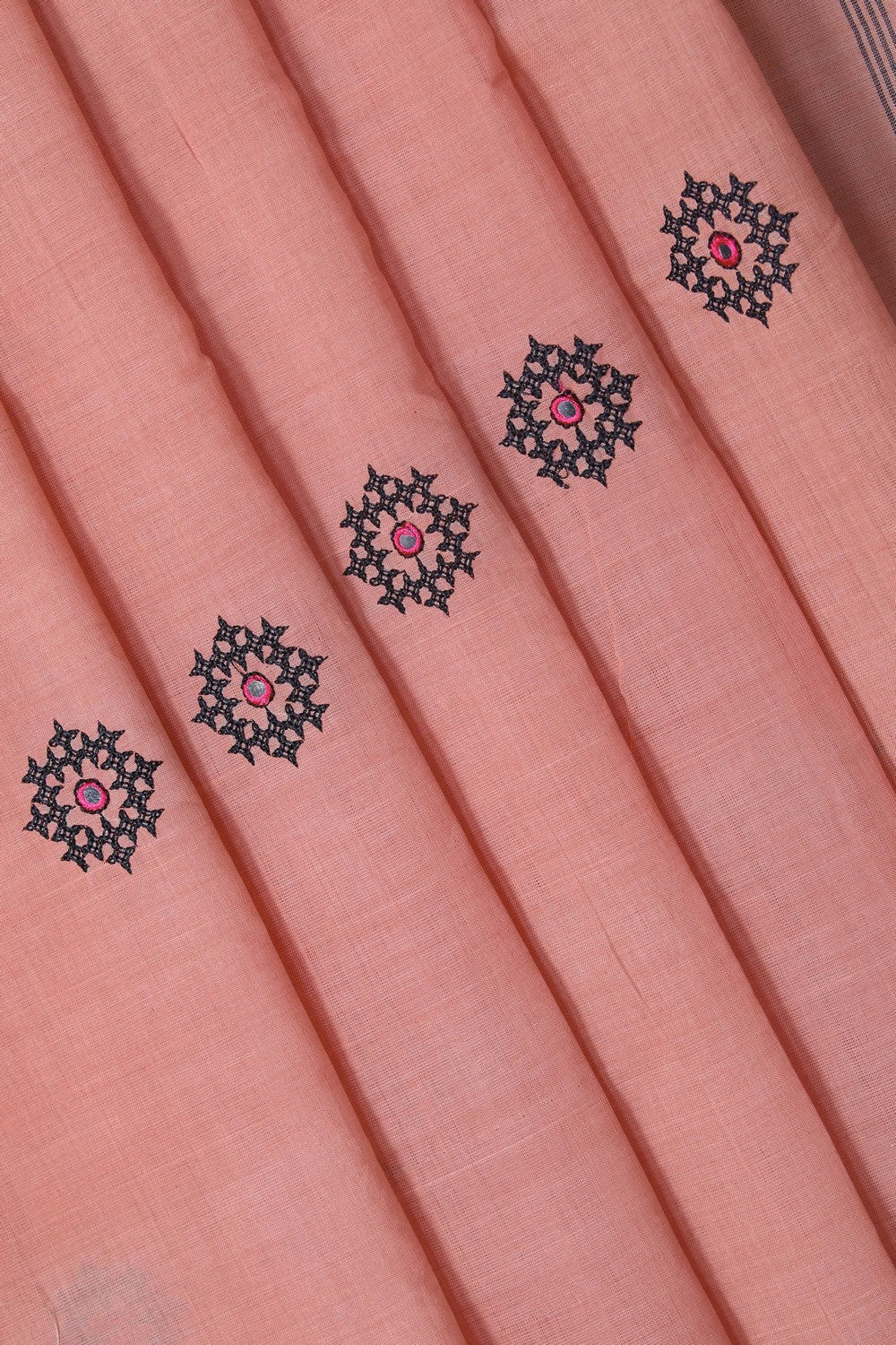 Image of Kutch Work Mangalgiri Cotton Saree