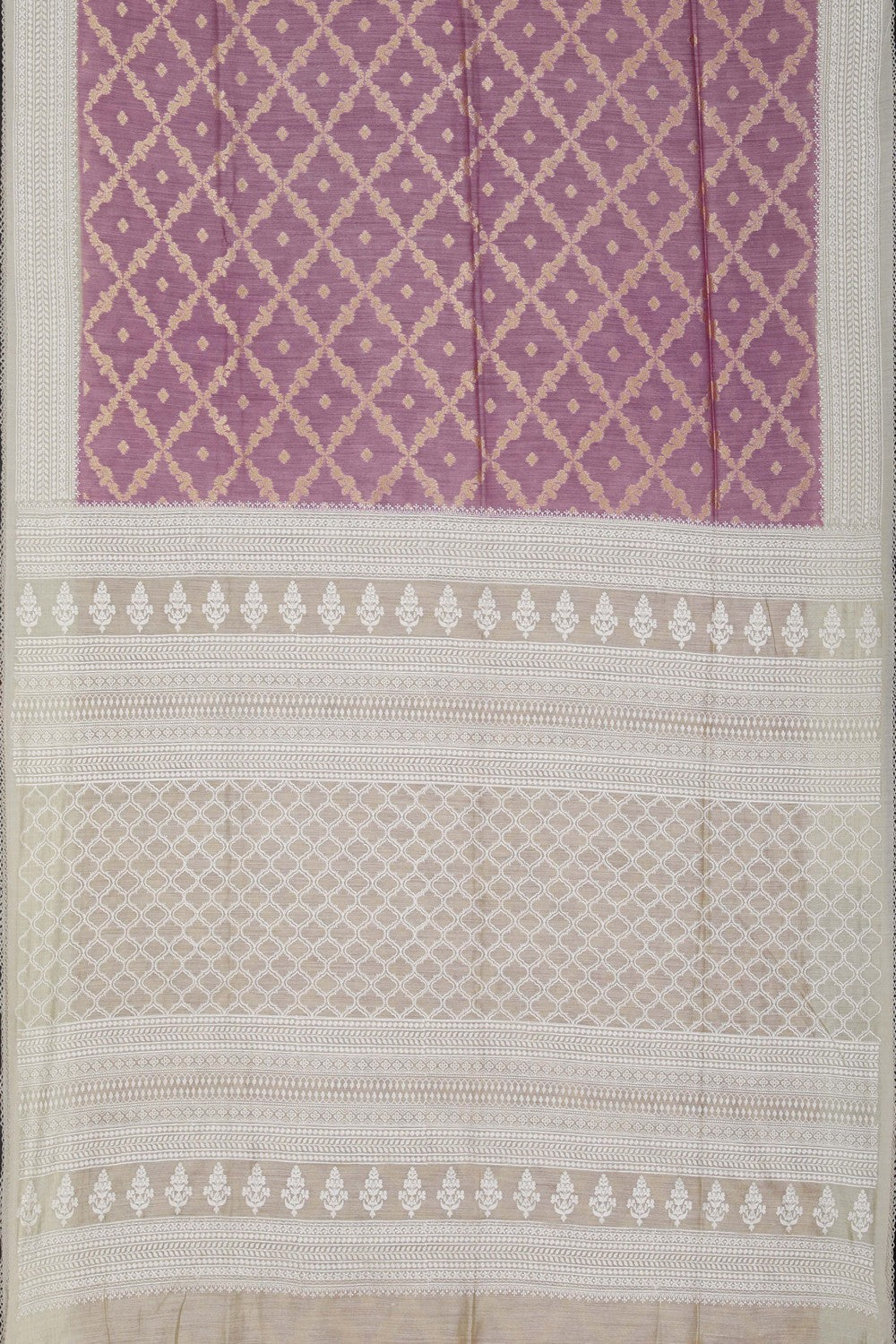 Image of Onion-Pink Embroidery Saree