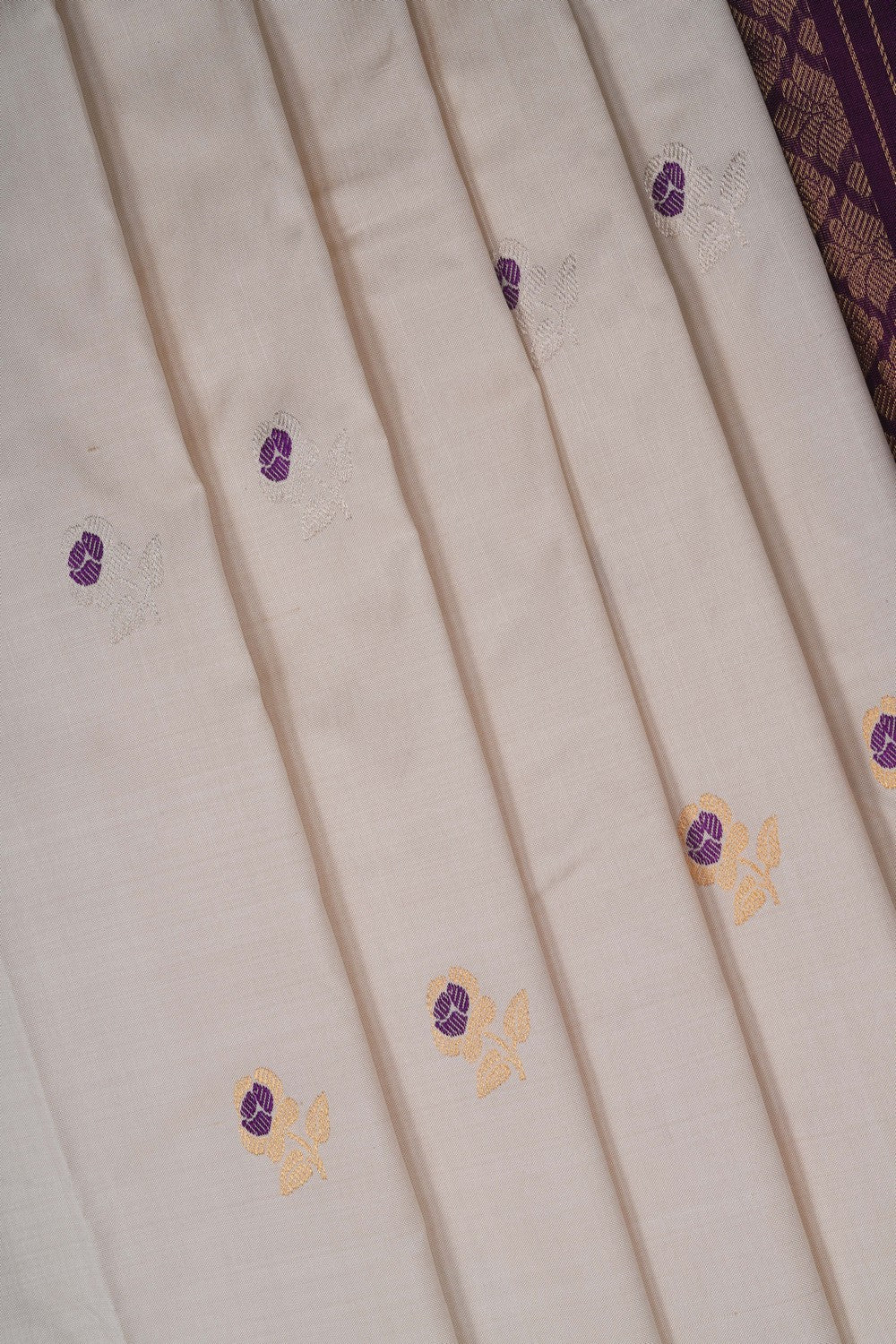Image of Off-White Pochampally Silk Saree