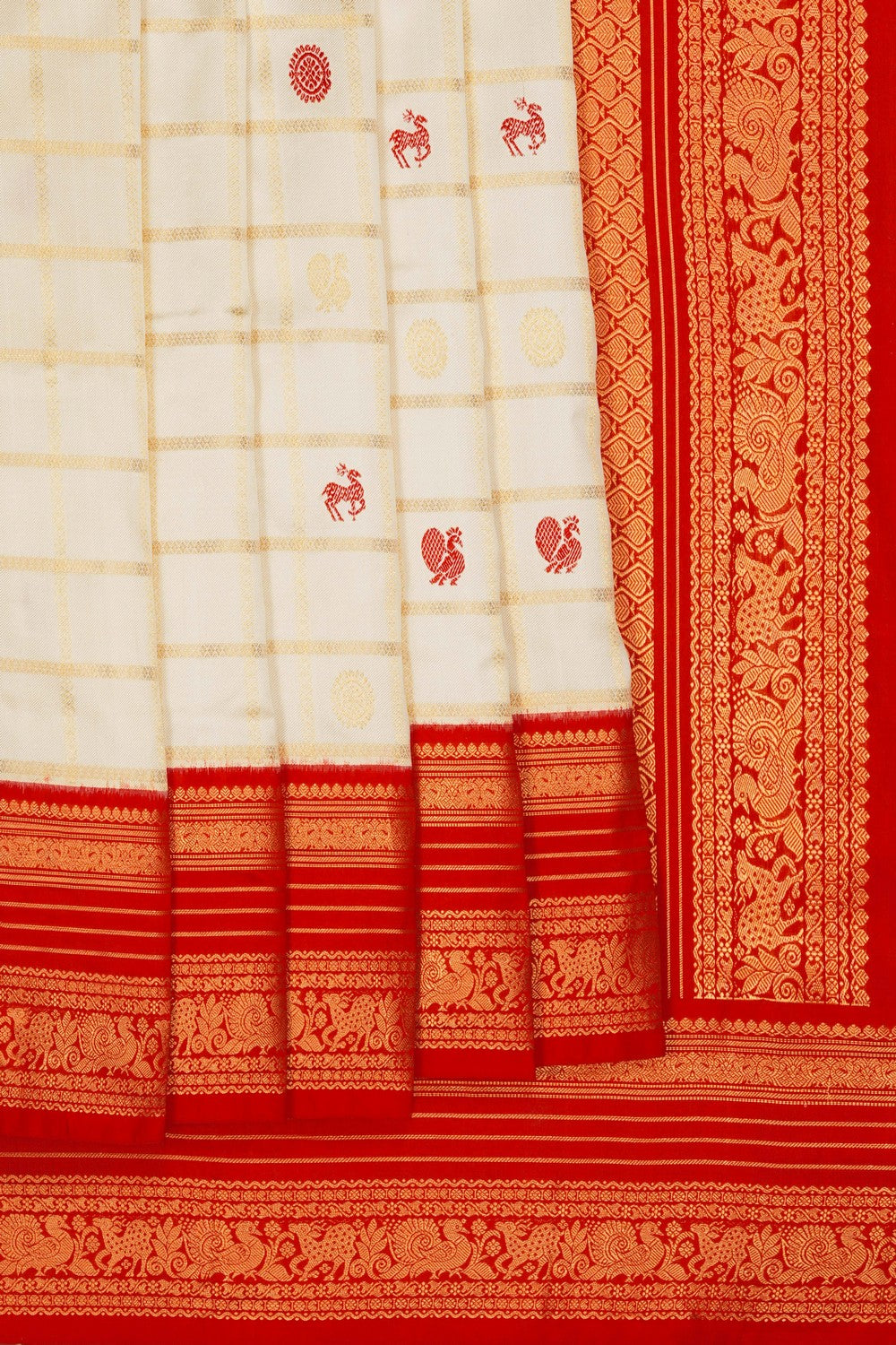 Image of Off-White Pochampally Twill Silk Saree