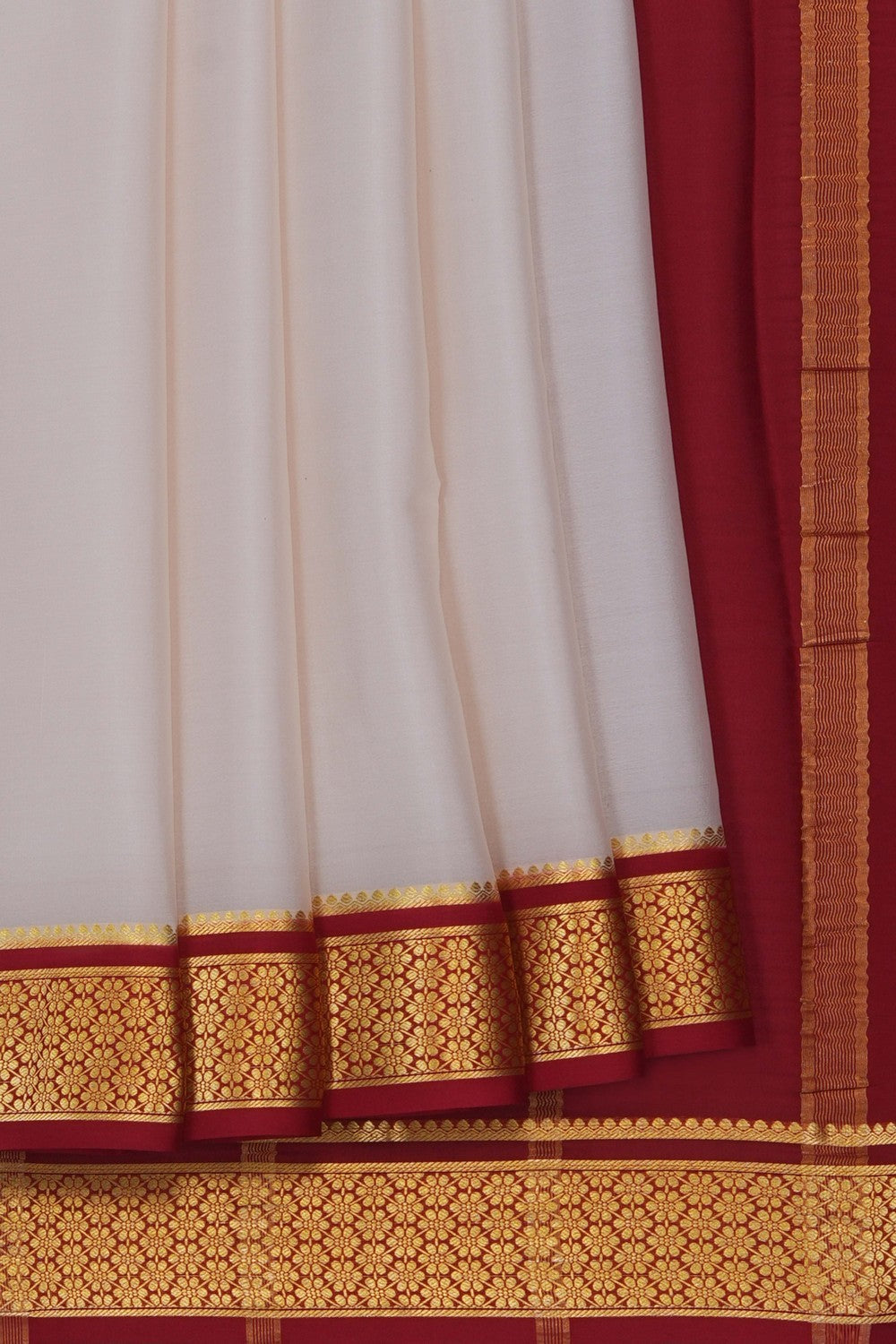 Image of Ivory-white Crepe Saree