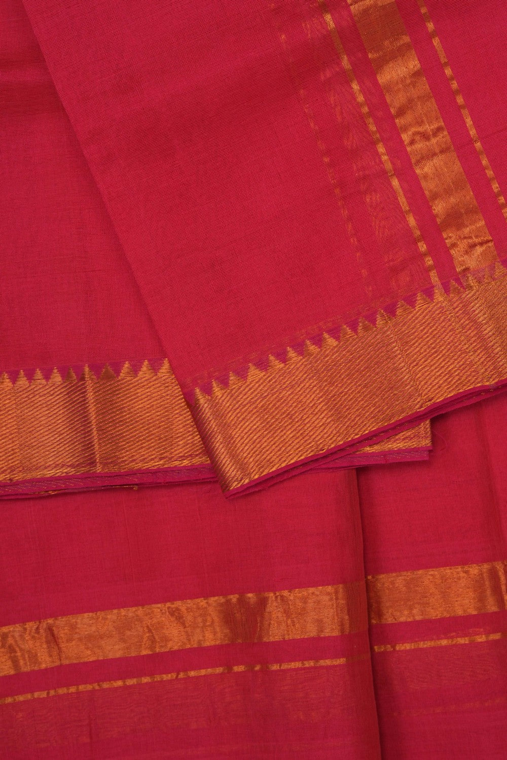 Image of Mangalgiri Silk Coral-Pink Dhoti With Kanduva (8 X 4)