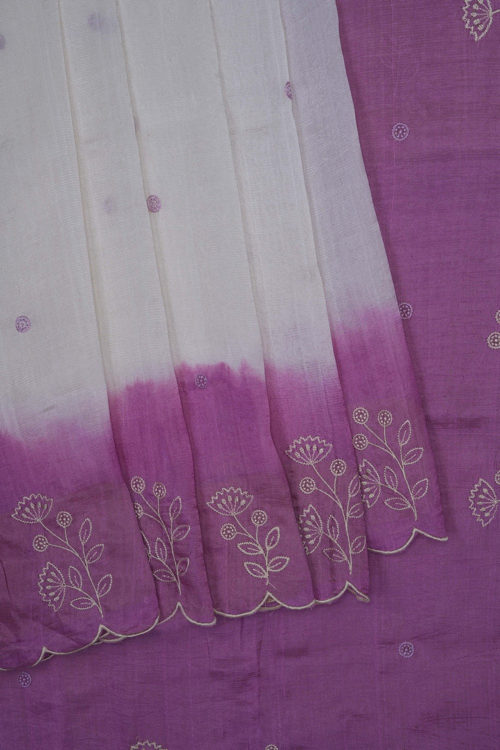 Image of White Mangalagiri Silk Saree