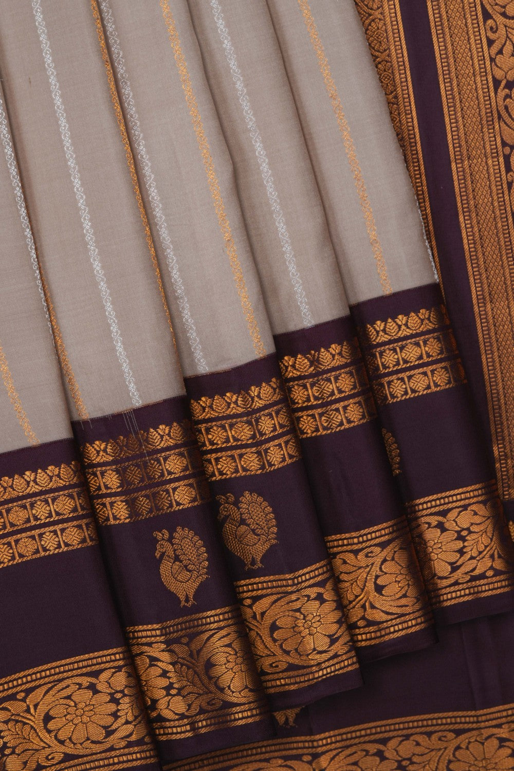 Image of Gadwal Silk Grey Saree
