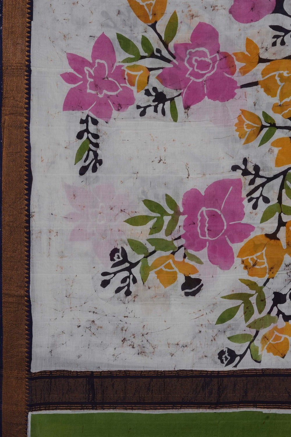 Image of A Floral Print Mangalgiri Dupatta