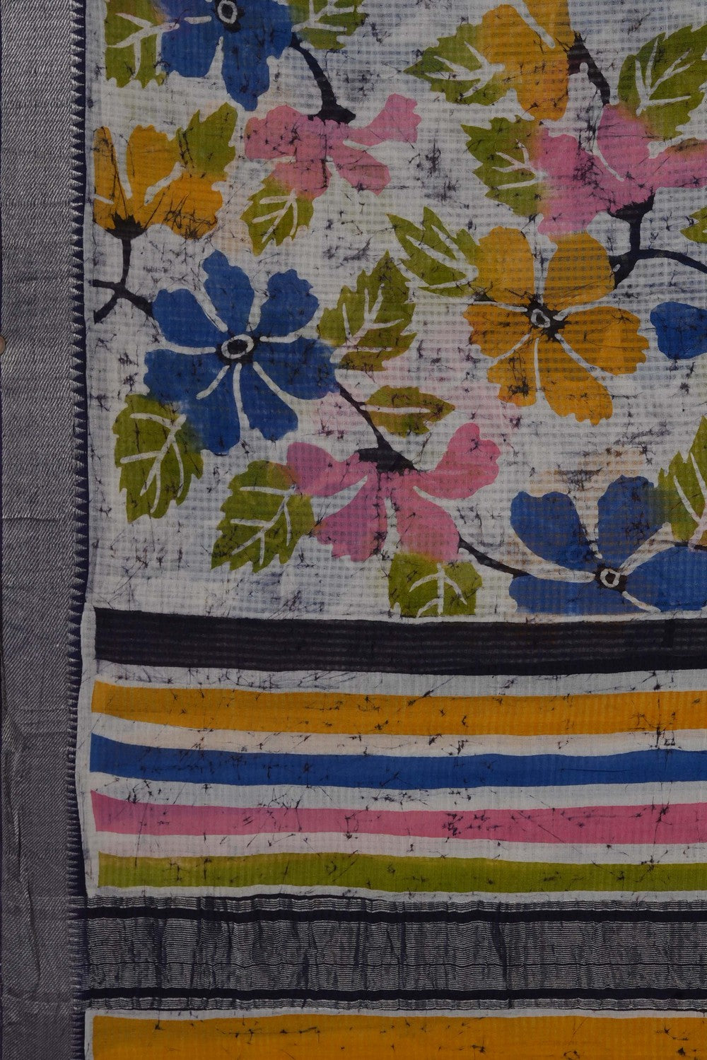 Image of A Floral Print Mangalgiri Dupatta