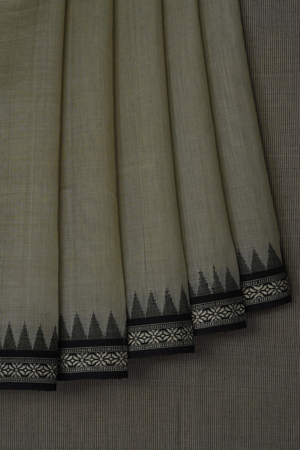 Image of Light-Green Ponduru Cotton Saree