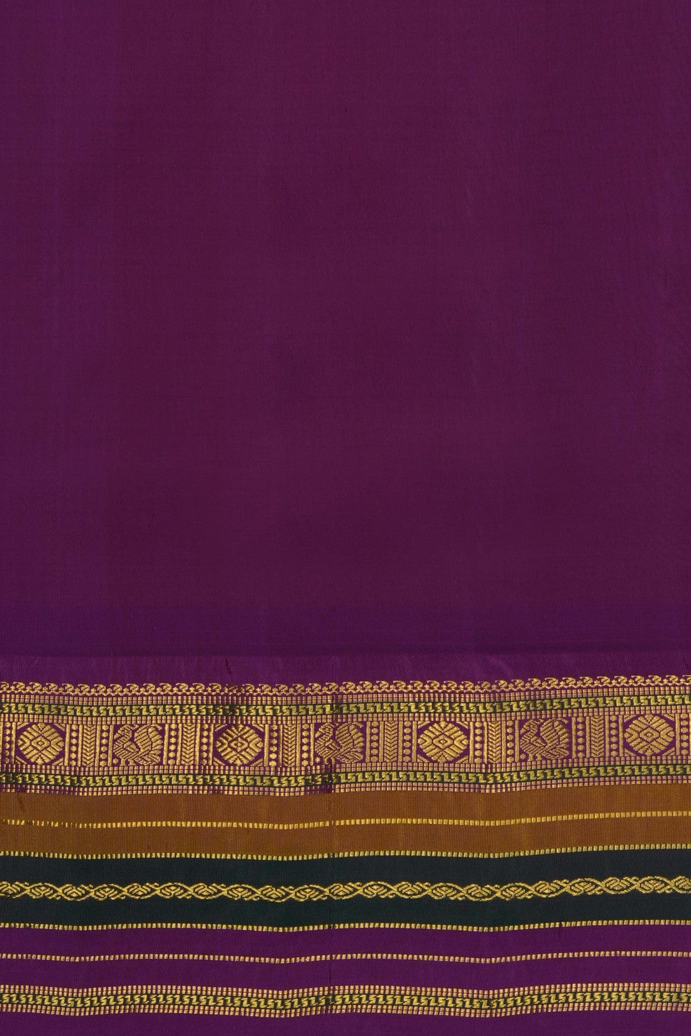 Image of Lavender-Purple Gadwal Silk Saree