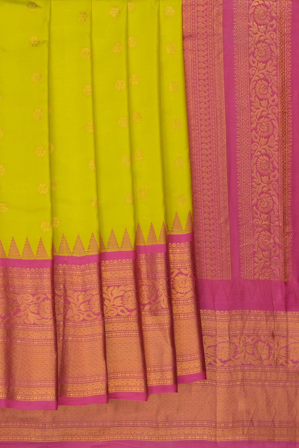 Image of Spring Green Gadwal Silk Saree