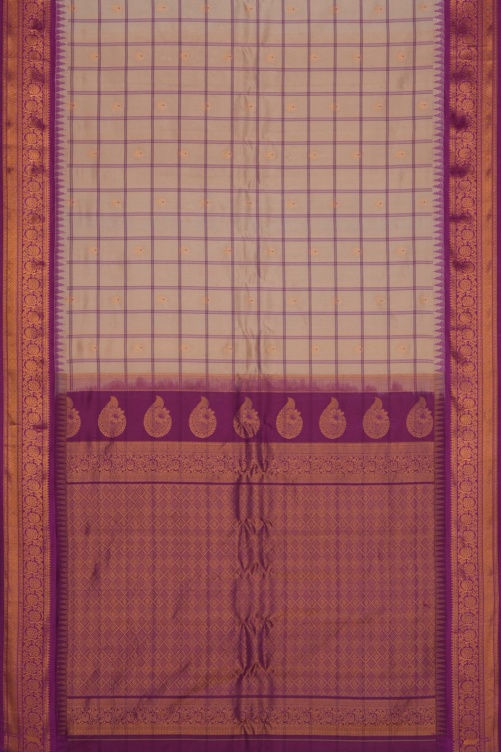 Image of Off-White Gadwal Silk Saree