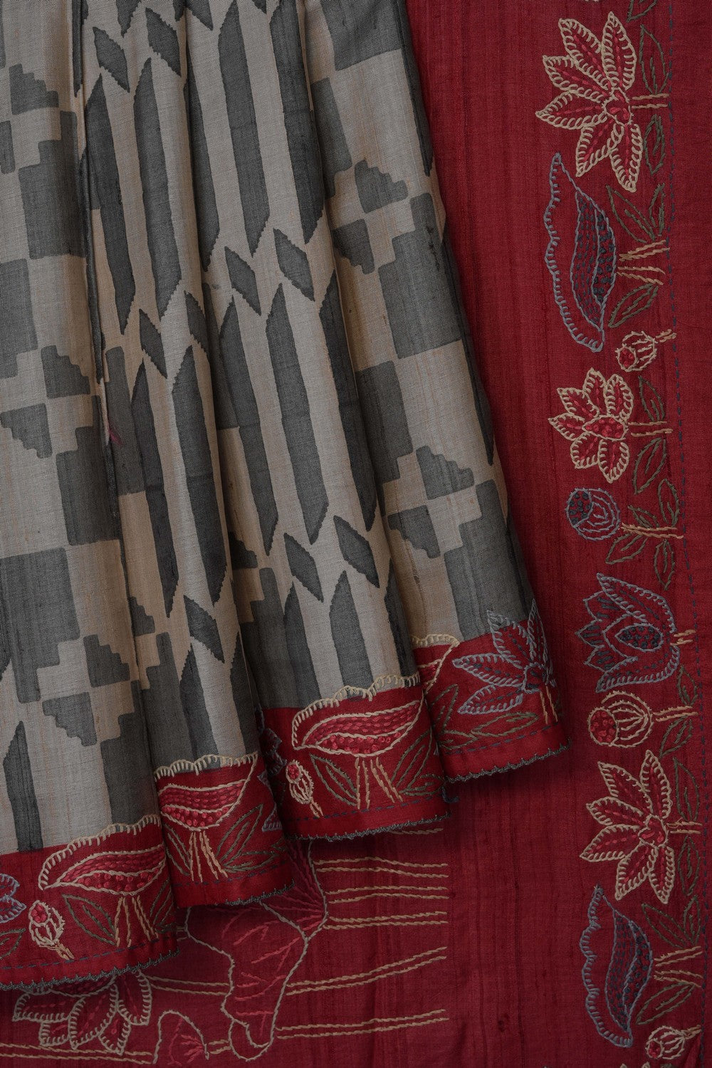 Image of Off-White Desi Tussar Silk Saree