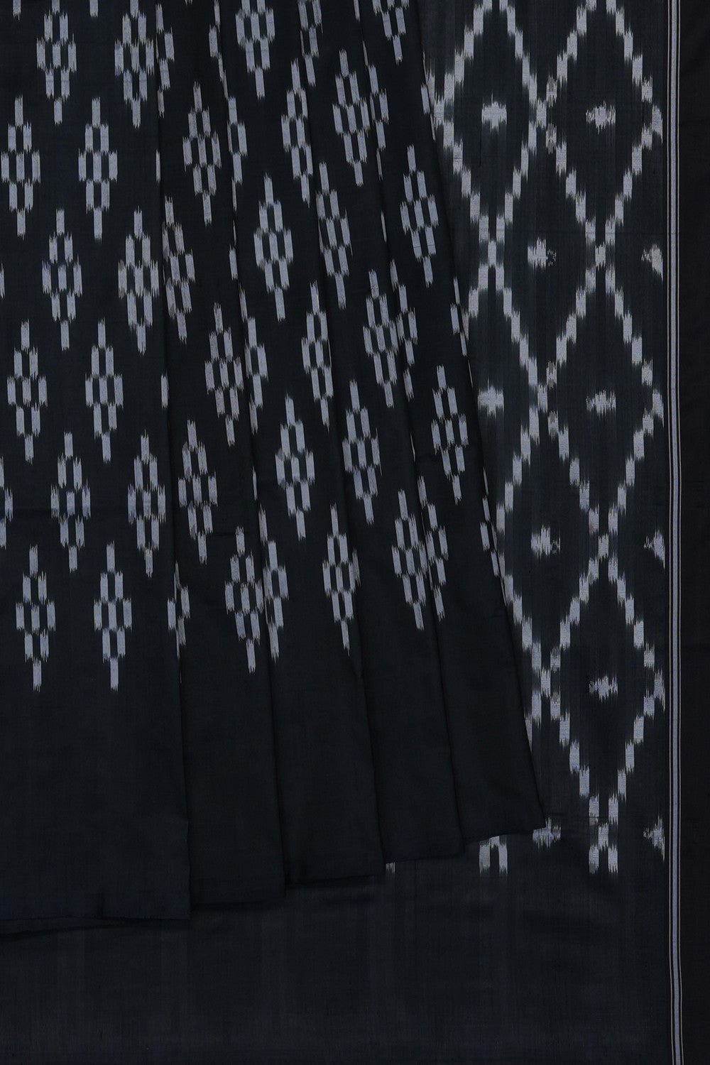 Image of Black Pochampally Ikat Silk Saree