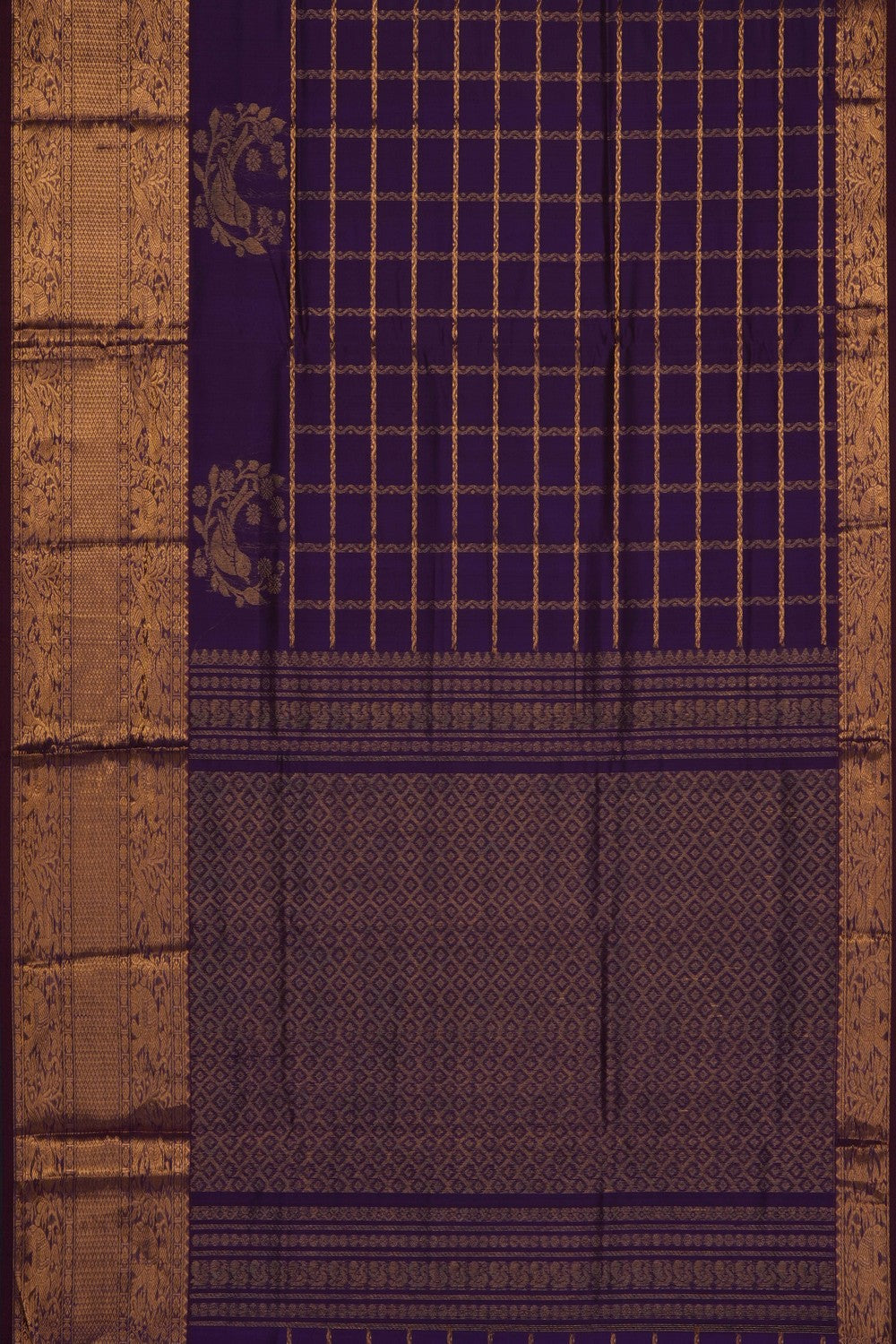 Image of Violet Mangalgiri Silk Saree