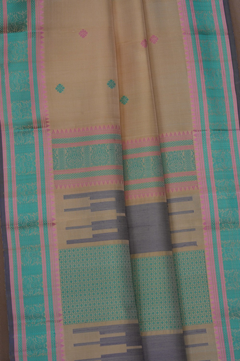 Image of Off-White Kanjivaram Silk Saree