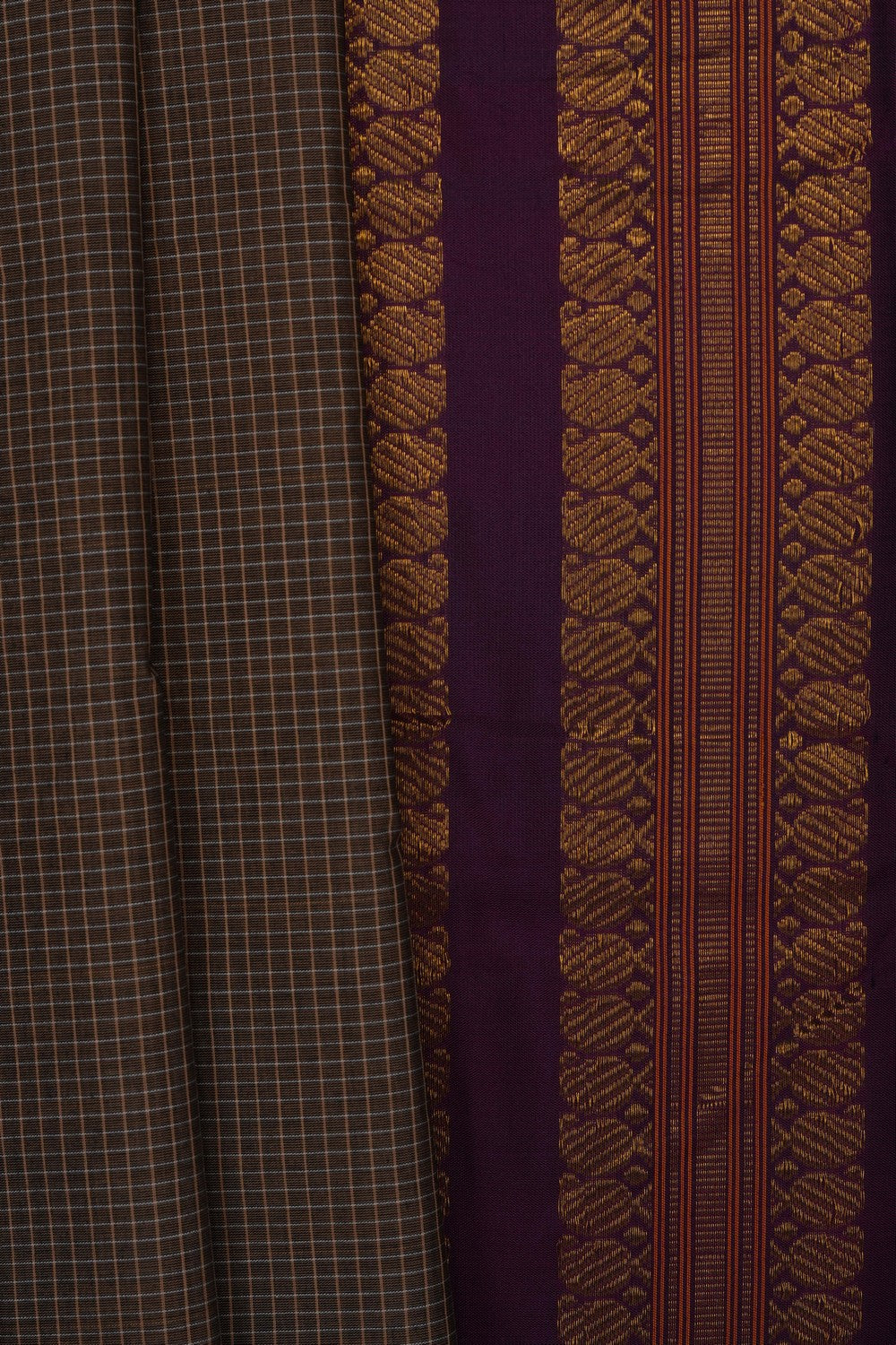 Image of Moss Green Gadwal Cotton Saree
