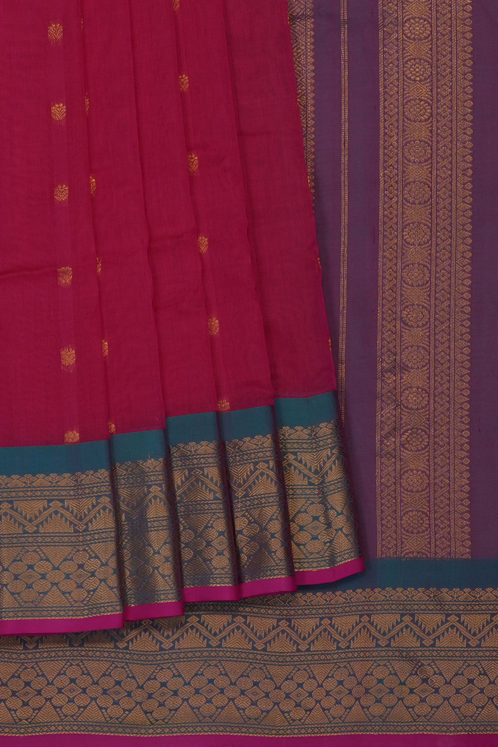 Image of Magenta Gadwal Silk Saree