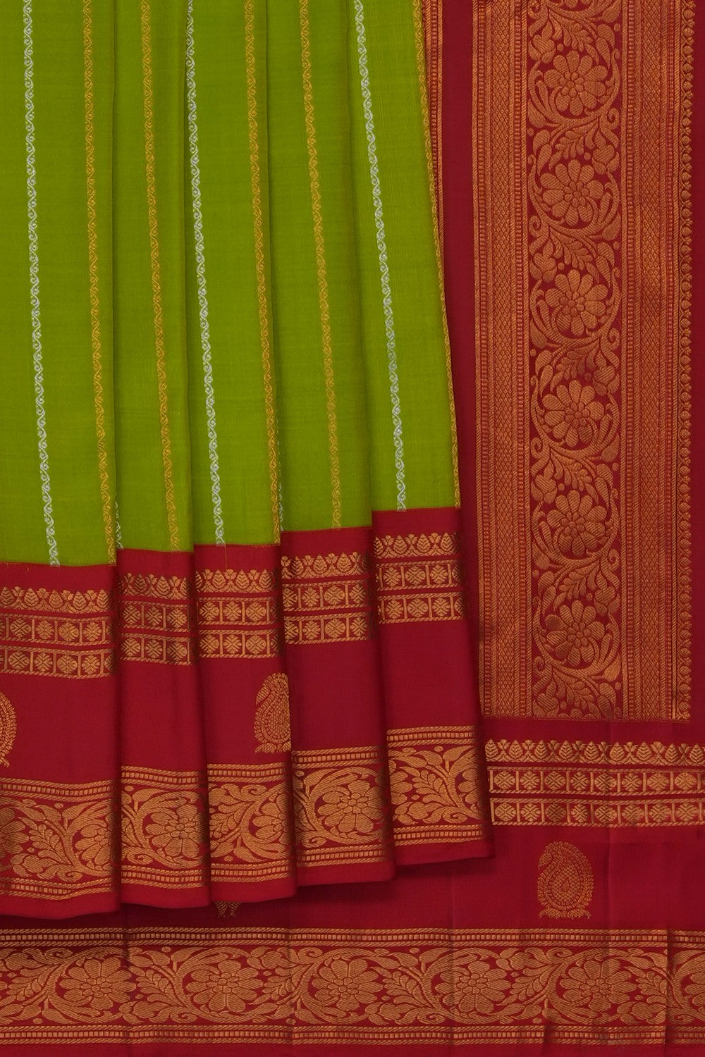 Image of Green Gadwal Silk Saree