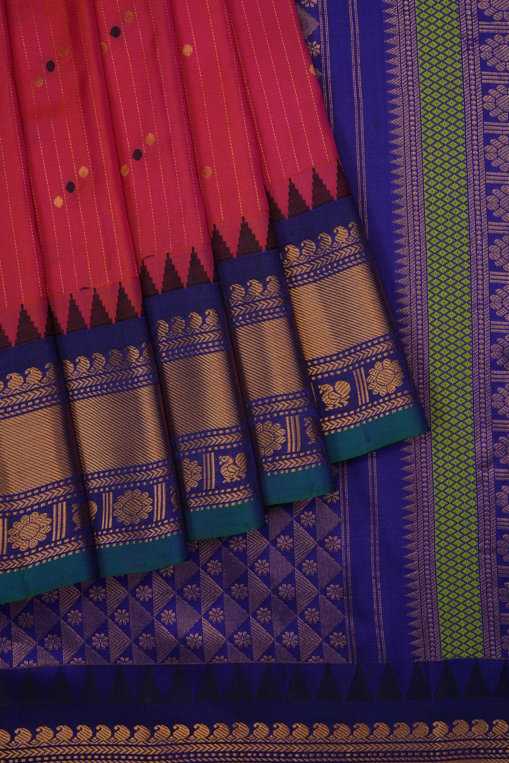 Image of Fushsia-Pink Gadwal Silk Saree