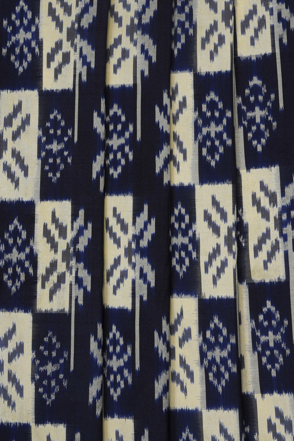 Image of Navy Blue Pochampally Ikat Silk Saree